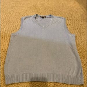 Daniel Cremieux sweater vest